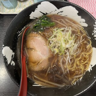 さっぽろらぁめん くわの実_1