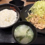 伝説のすた丼屋 - 料理写真: