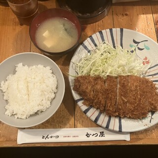 とんかつ専門店かつ屋_1