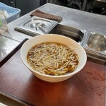 十割蕎麦 嵯峨谷 - かけそば４５０円