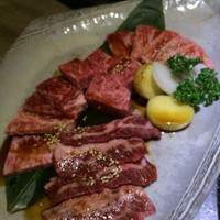 焼肉トラジ PARAM カレッタ汐留店 - カルビ、ヒレ、ロース、ハラミ
                