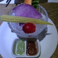 焼肉トラジ PARAM カレッタ汐留店 - 野菜スティック