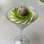 THE ATLAS SINGS - 白トリュフの出汁を使ったエスプーマにフォアグラを添えてキャビアで塩味を出しております