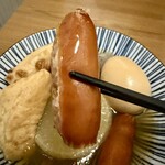 吟乃月 - お通し(おでん盛り合わせ)のウィンナー