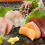 Numazu Creative to Jizake no Oishii Omise Otokomae Sakaba Yuu - 