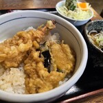 すみや庵 - 天丼(温うどん、サラダ、おしんこ付)