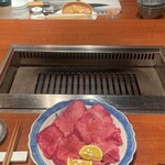 舌與Harami 肉猿 - 