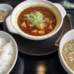 中華そば 幸楽苑 - 土鍋四川麻婆豆腐セット
