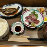 郷土料理 海幸 - 