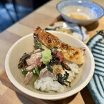 ビストロ炭焼肉酒場 チキンレッグ - 