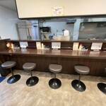 飛べ豚 - 店内