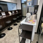 飛べ豚 - 店内