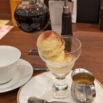 倉式珈琲店 - 料理写真:倉式ブレンドとアフォガード