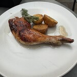 grigio la tavola - 