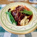 ステーキまつだ - 牛ほほ肉の赤ワイン煮。