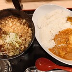立呑み よもだそば - 料理写真:よもだカレー&半たぬきそば
