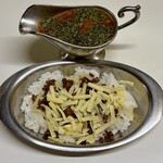 かれーの店 うどん  - スパイシー豆スープカレー・チーズ・スパイシーひき肉