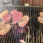 ドンキホーテ - ハンバーグ焼き場