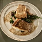 Fika - 料理写真:天然ヒラメのポワレ椎茸の焦がしバターソース（¥3,000）（税別）