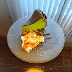 音の和カフェ - 抹茶バスクチーズケーキ