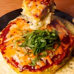 お好み焼 ゆかり - 料理写真:室町フロマージュ焼