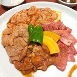 大昌園 - 料理写真:上カルビ、上ミノ、上ホルモン、華味鳥タレ