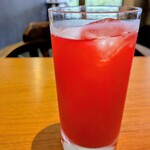 les.feuilles - プランタンローズ650円✨️水出しのローズティーベースでタイベリー(ラズベリーとブラックベリーの掛け合わせ)にエルダーフラワーの華やかで香り高いドリンクです♡これは大好き！
