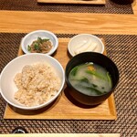 あえん - 食事