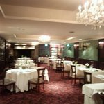 レストラン・パッション - 店内全景