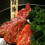 ゴーワ - ロース利き肉セットの「霜降りロース」