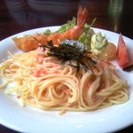 あがたの森 - ランチ　鮭と梅のクリームパスタ　海老フライ付き