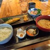 ダイナミックキッチン＆バー 響  - 週替りランチ魚と刺身1400円