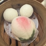 重慶茶樓 - 桃あんまん