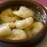 小虾的大蒜橄榄油风味锅