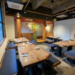 uni - 店内の様子