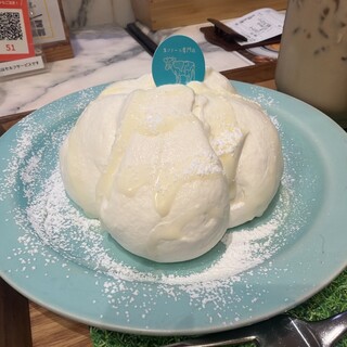 生クリーム専門店 ミルク_0