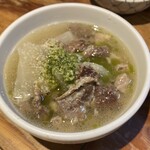 大衆イタリアン酒場 ばくりこ - イタリアンなもつ煮込み429円