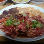 いくどん 町田駅前本店 - カルビ、ホルモン、レバー、タン、その他