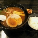 麺や なかじ - えび味噌らーめん、ライス