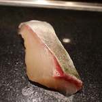 志津鮨 - 料理写真:シマアジ腹身