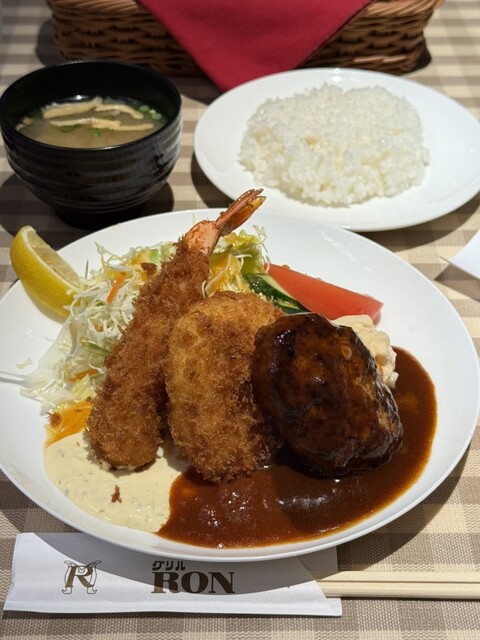 ロンイングリッシュ　サンフラワー　チャーリーグリン　Ron English グリル ロン （グリル RON） - 大阪梅田（阪神）/洋食 | 食べログ