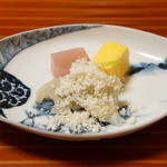 千松しま - 黄身酢と茗荷の寒天、尾花和え（2012/11）
