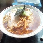 米の粉の滝ドライブイン - 満々ラーメン細麺760円