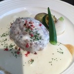 Bistro Roven - ハンバーグ・ホワイトソース