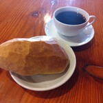 鴎倶楽部 - 天然酵母のフランスパン238円