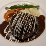 カルネジーオ ウエスト - 