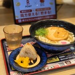 資さんうどん - 料理写真:
