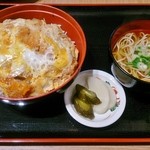 やぶ清 - シンプルですが、やはりここのかつ丼は旨い！（780円）