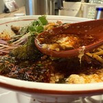 R+ 隠れ家すぎるラーメン屋 - 