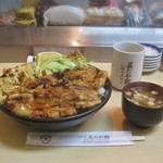 美たか鮨 - 穴子ちらし 特盛り(1500円＋400円)